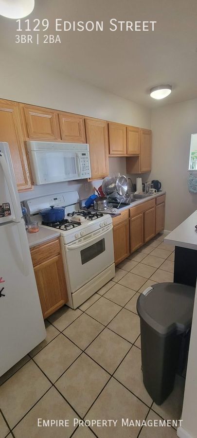 Foto del edificio - 3 Bedroom / 1.5 Bathroom Home in Allentown...