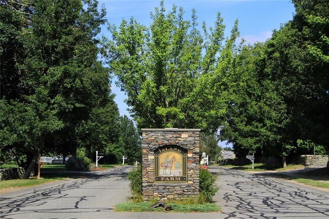 Foto del edificio - 16 Paddock Ln