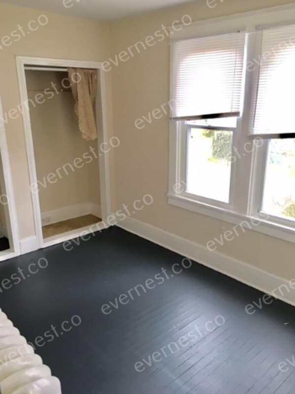 Foto del edificio - 3017 Dill Ave