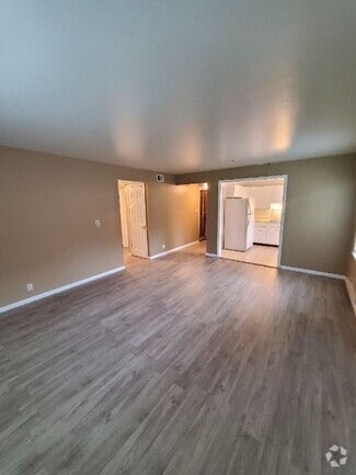 Building Photo - 1336 E Randolph Ct