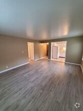 Building Photo - 1336 E Randolph Ct