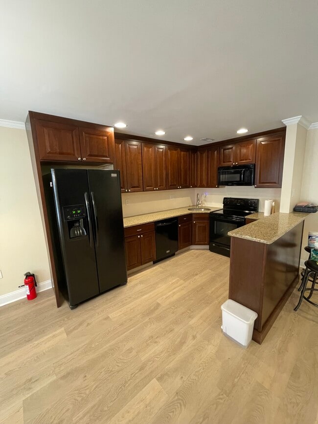 Foto del edificio - 1 Bridgewater Dr