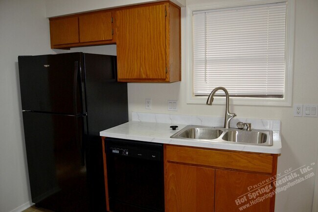 Foto del edificio - Carmona Area | Home | 71ColLWy