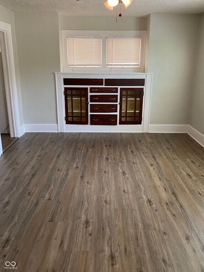 Building Photo - 3601 Brookside Pkwy S Dr