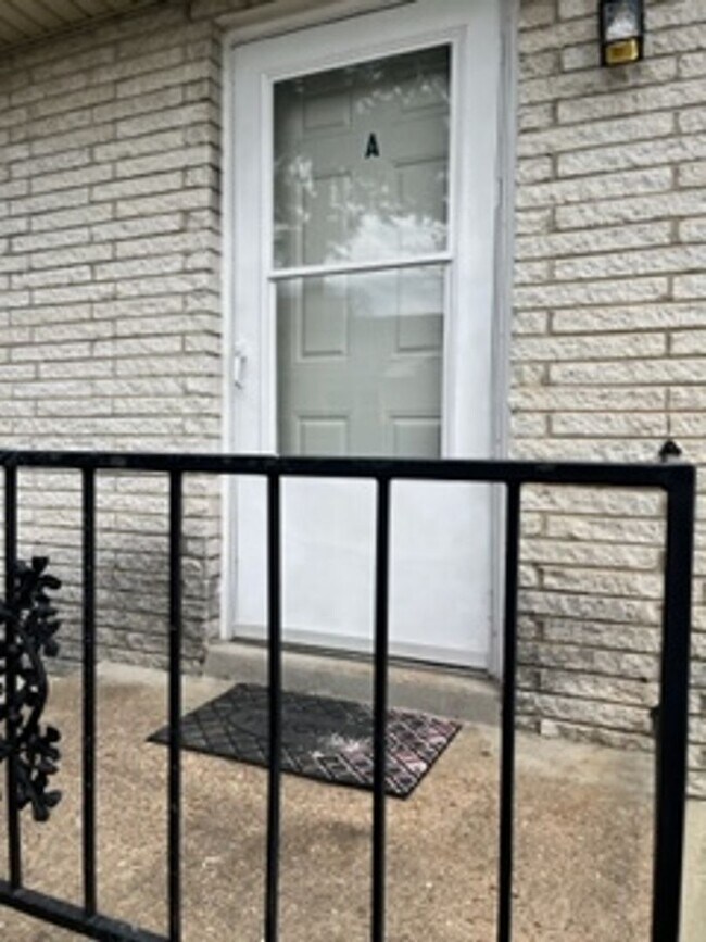 Building Photo - 3505 Keystone Avenue