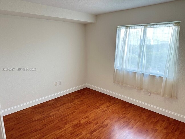 Foto del edificio - 816 NW 11th St