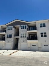 Building Photo - 6051 Silver Birch Ln