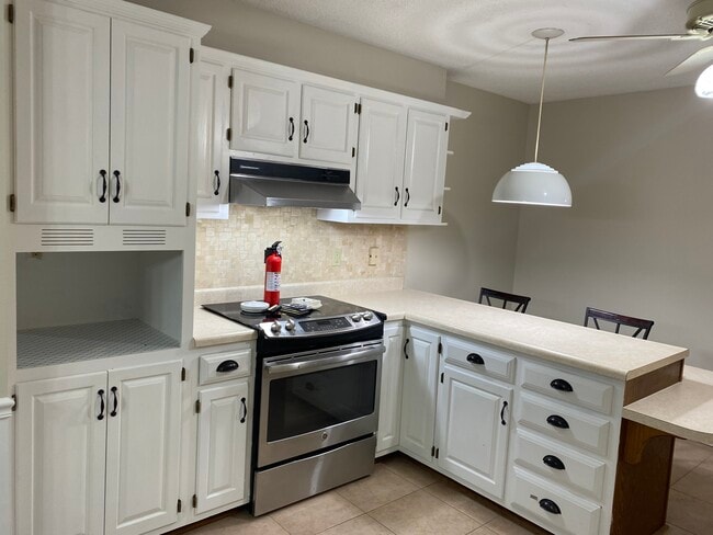 Foto del edificio - 2182 S El Centro Ct