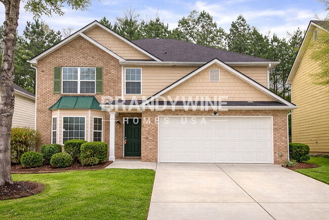 Building Photo - 2195 Pineview Trail