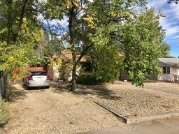 Foto del edificio - Charming 2BD Bungalow Home w/ Finished Bas...