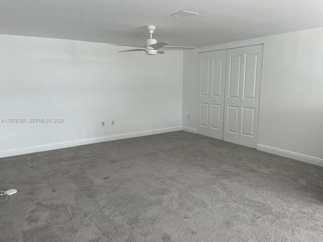 Foto del edificio - 2681 N Flamingo Rd