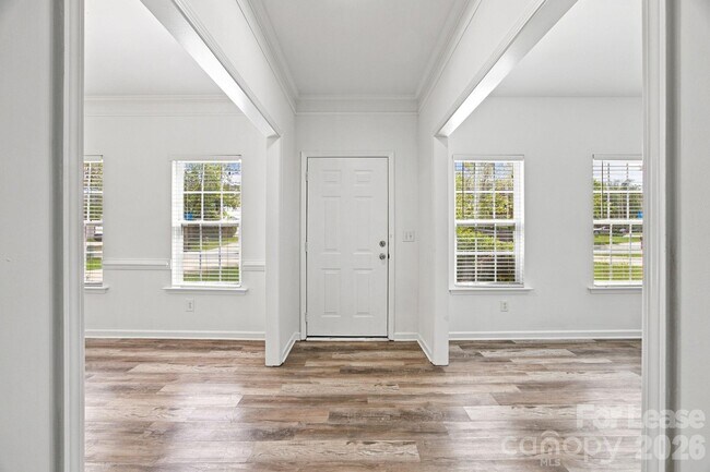 Foto del edificio - 1748 Chinchester Ln