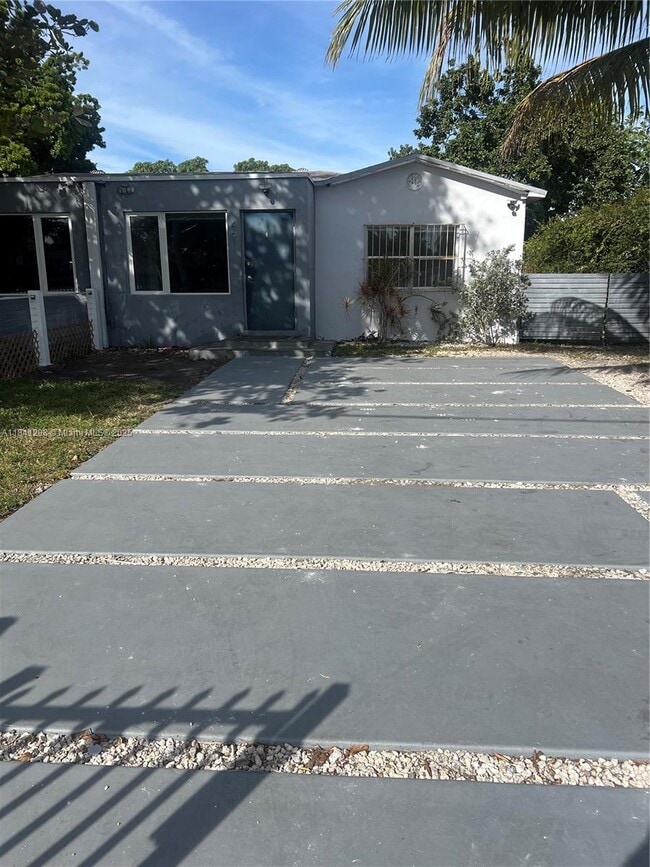 Building Photo - 461 NW 103rd St