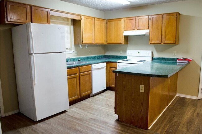 Building Photo - 4651 W Franciscan Trail