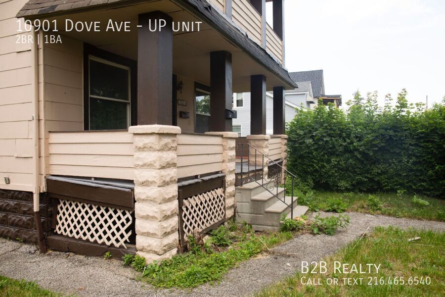 Primary Photo - 10901 Dove Ave