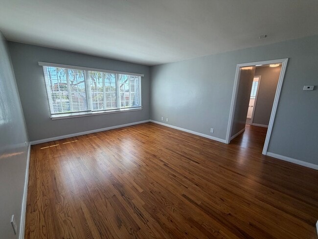 Interior Photo - Somerset Apartments