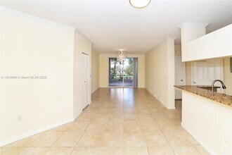 Building Photo - 17150 N Bay Rd