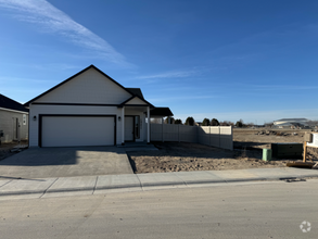 Building Photo - 19271 Osane Wy