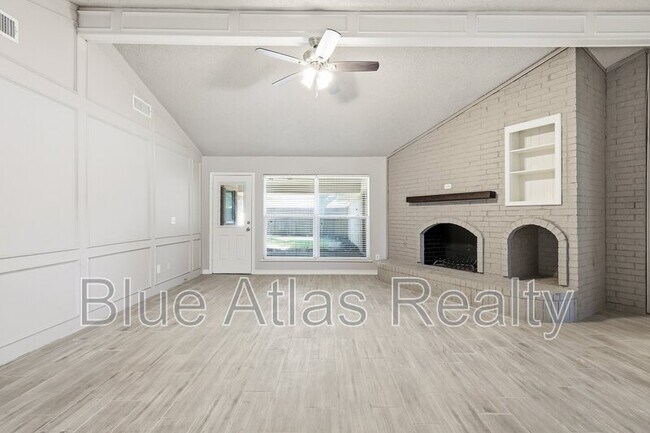 Building Photo - 3304 Big Horn Trail