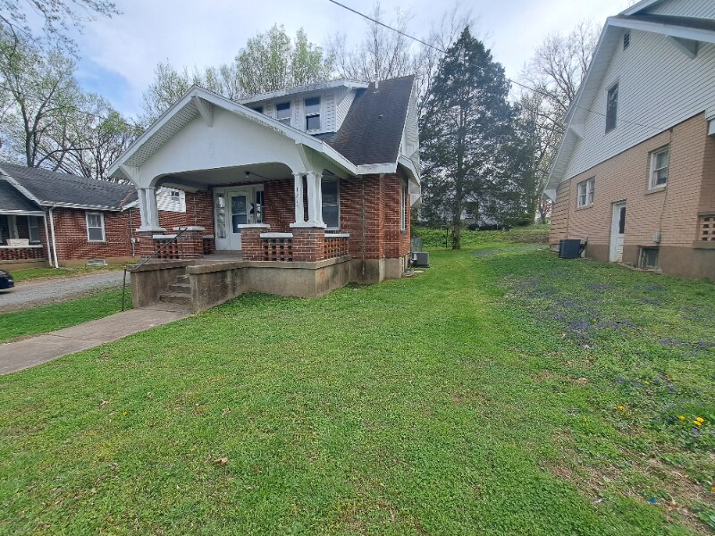 1217 Jefferson Ave, Cape Girardeau, MO 63703 House Rental in Cape Girardeau, MO