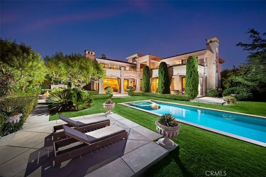 Primary Photo - 1 Rim Ridge