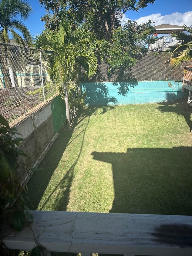 Primary Photo - 154 Kupuna St