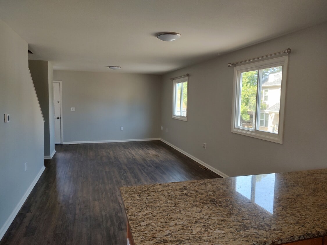Foto principal - 518 W South Boulder Rd