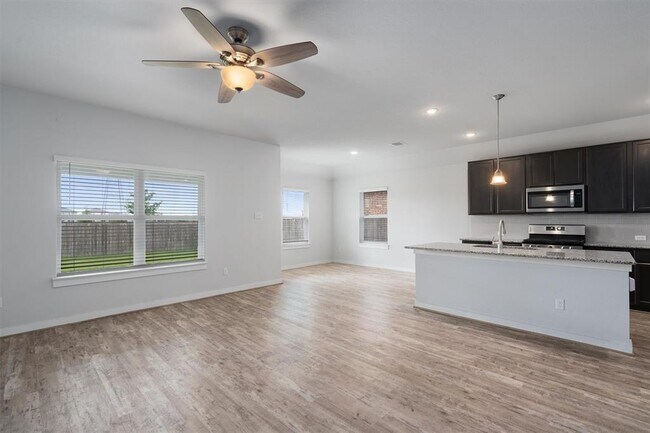 Building Photo - 17105 Calipatria Ln