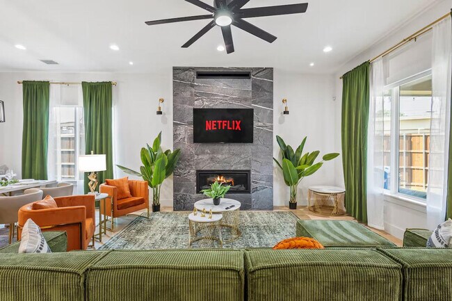 Foto del edificio - 2801 Cherrywood Ave