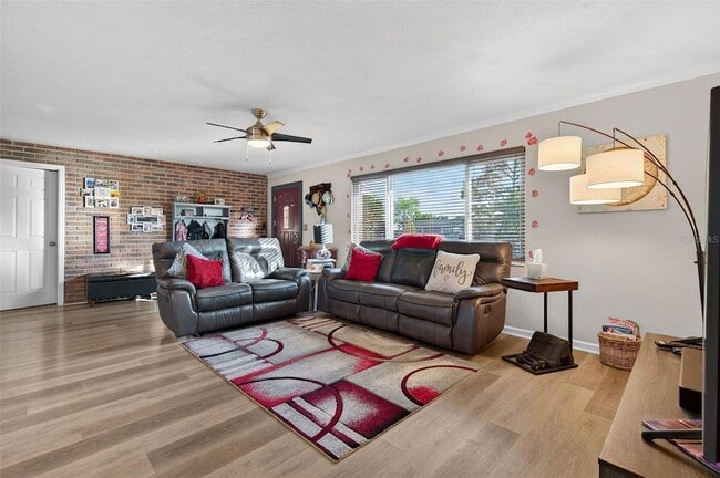 Foto del edificio - 11761 80th Ave