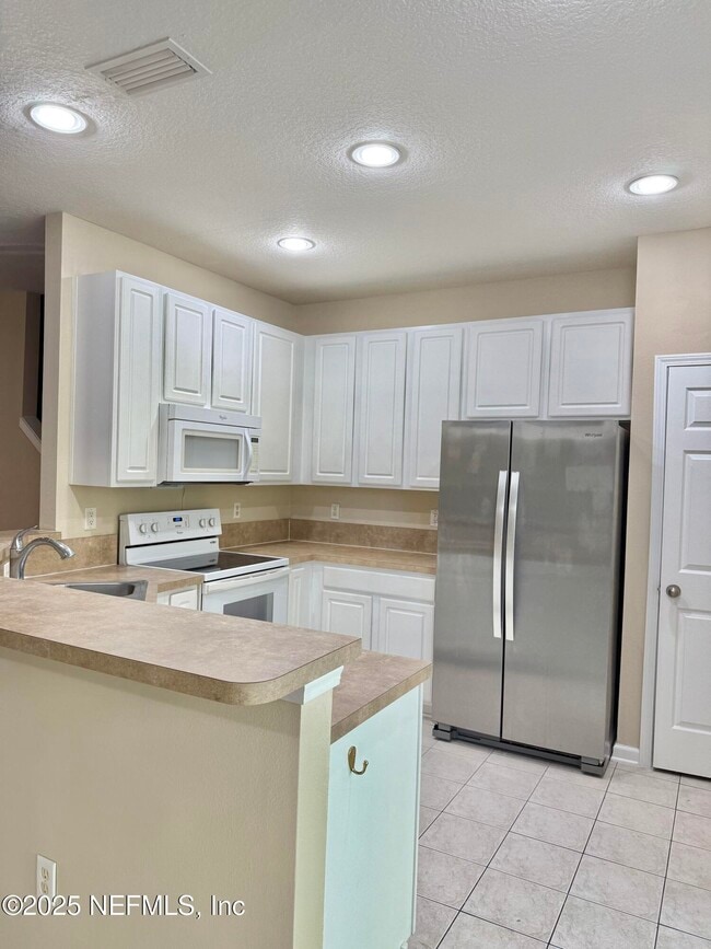 Foto del edificio - 4891 Castlegate Ct