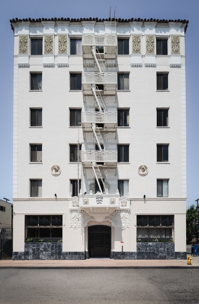 Building Photo - Astor Arms