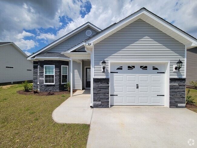 Building Photo - 764 Hobonny Loop