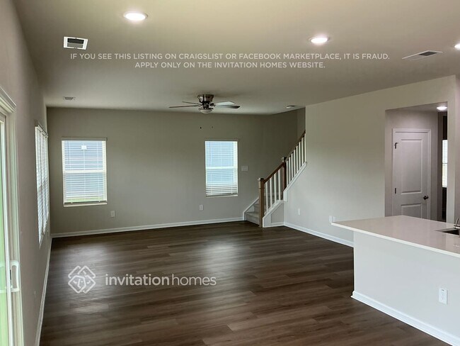 Building Photo - 76 Thistle Patch Pl