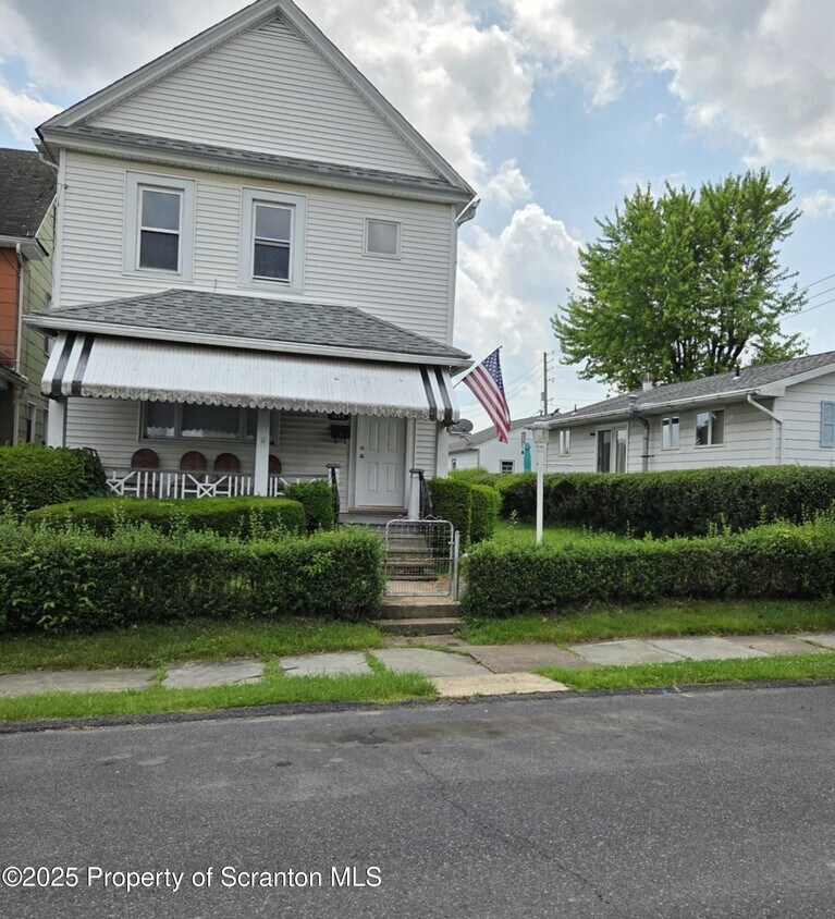 Foto principal - 1445 Hawthorne St