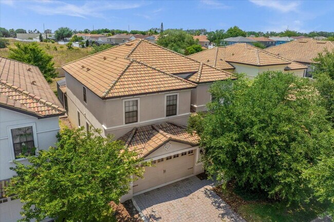 Foto del edificio - 1483 Rolling Fairway Dr