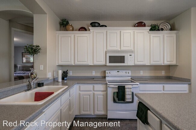 Foto del edificio - 3 br, 2 bath House - 3409 E Willow Springs...