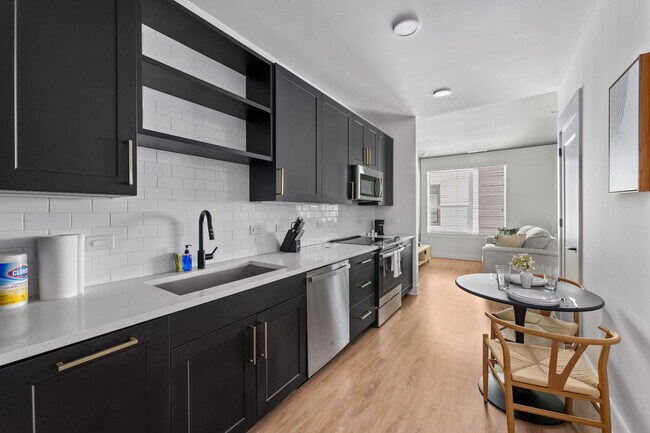 Foto del edificio - 2412 W Cypress St