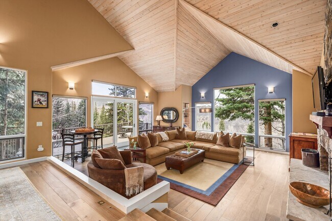 Foto del edificio - 18 Edgewood Ln