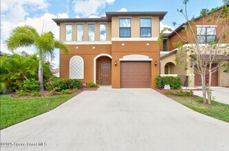 Building Photo - 1425 Lara Cir