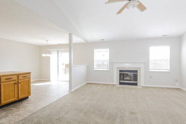 Building Photo - 457 Sable Chase