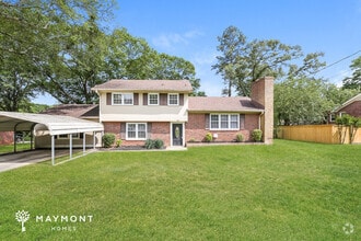 Building Photo - 305 Maple Dr