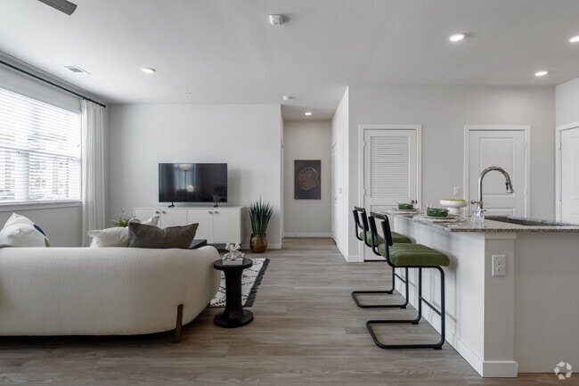 2BR, 2BA - 1,174SF - Living Room - Prose Thunder Rock