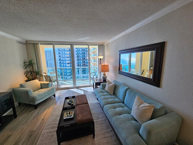 Foto del edificio - 2501 S Ocean Dr