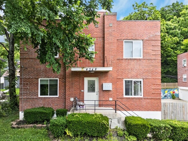 Building Photo - 4348 Kirby Ave