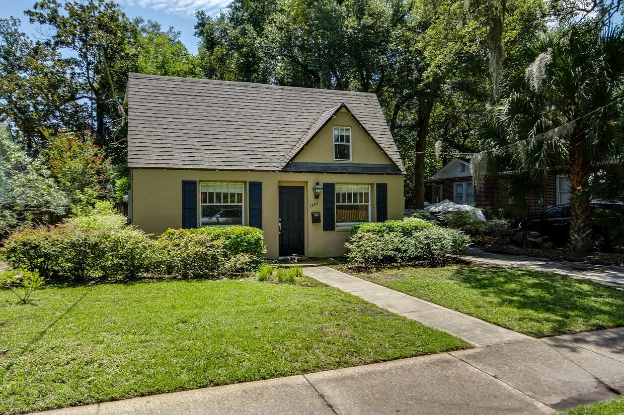Foto principal - 3884 Valencia Rd