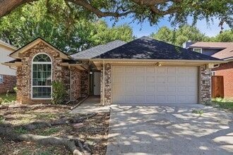 Building Photo - 8812 Sabinas Trail