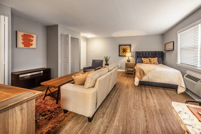 Reflections Apartments Indianapolis, IN