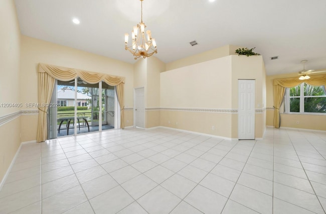 Foto del edificio - 2513 Coral Trace Pl