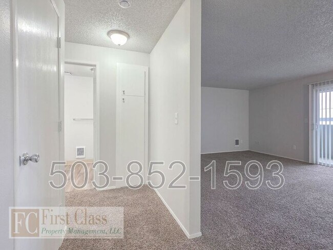 Foto del edificio - 1402 NE 186th Ave